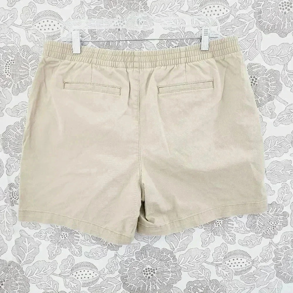 Lands' End Chino Pull on Women's Shorts Beige 14P - Picture 2 of 6